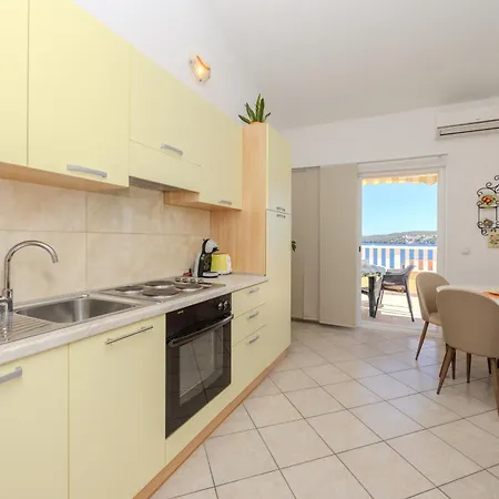 Apartman Markulin Trogir Exterior photo