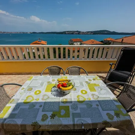 Apartman Markulin Trogir Exterior photo